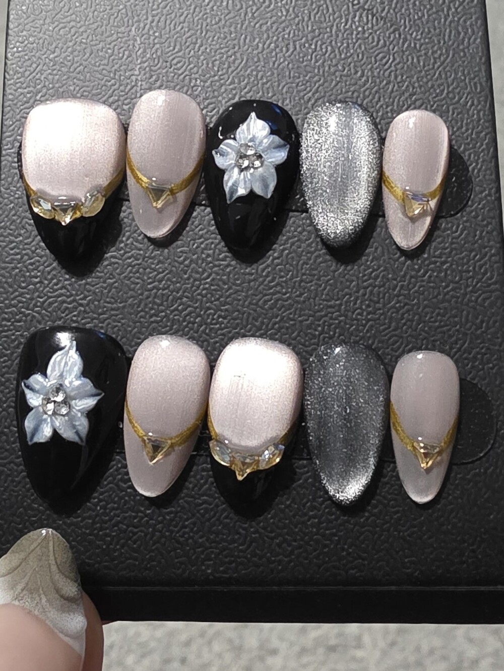 Elegant Pink & Black Press-On Nail Set with Silver Accents
